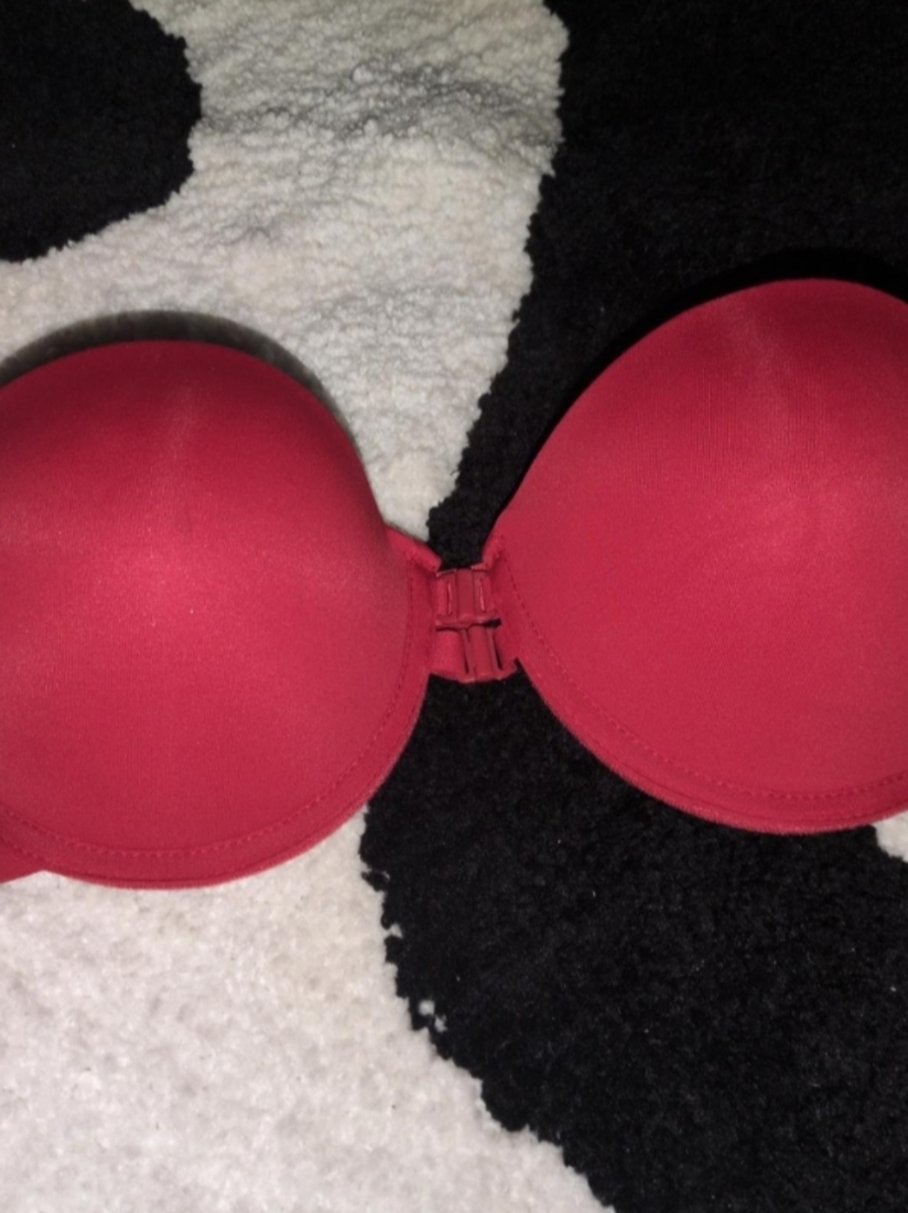 Strapless Support Bra in Red - Smooth Seamless Design